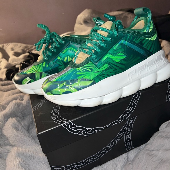 100% AUTHENTIC VERSACE  CHAIN SNEAKERS - Picture 3 of 7